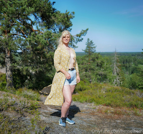 hesselbom sexe star photos