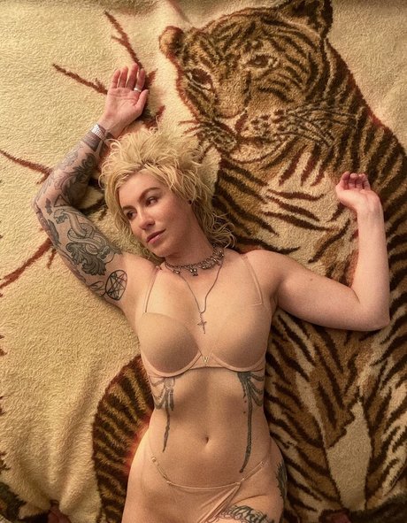 fans de milf mexicaine uniquement nus photo