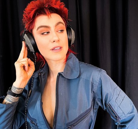 femme nue onlyfans parfait archive