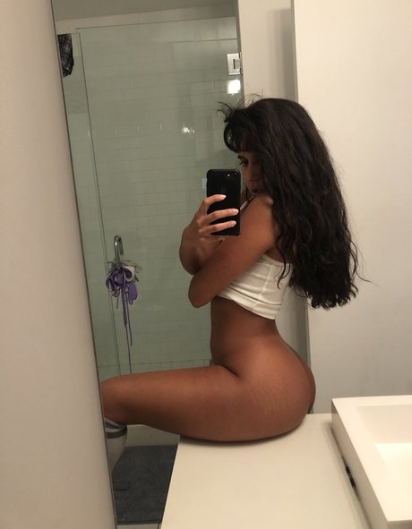 lilpineapplegirl actrice sexy archive