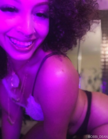 Bobbi dean nus étoiles des photos
