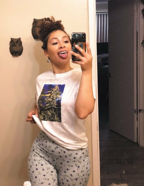 milf amateur onlyfans haute définition adulte galerie