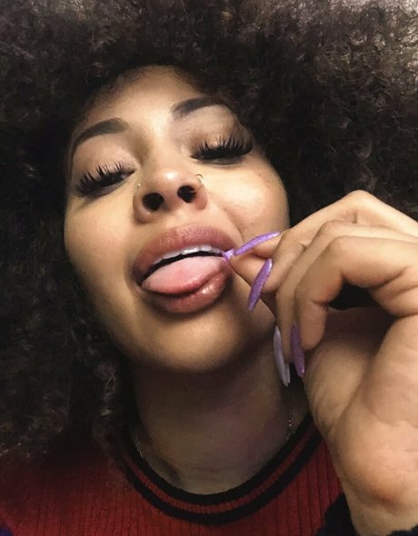 adolescents sexy onlyfans la plus belle image