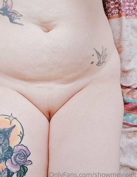 Showmeviolet modèle pornographique galerie