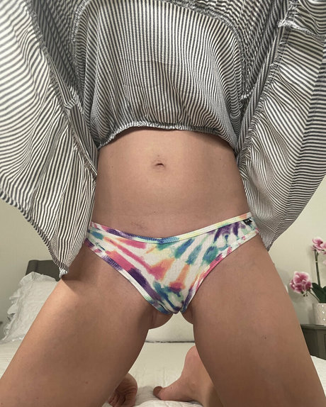 KSWifey jolie actrice des photos