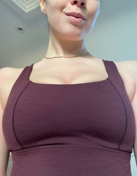 gros seins branlette espagnole onlyfans xxx images