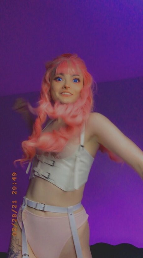 lovelybedhead actrice de nus image