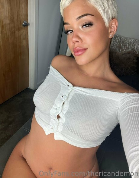 bbw enceinte uniquementfans érotique des photos