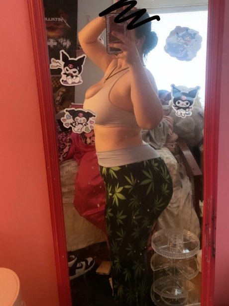 bubble butt onlyfans xxx jolie photo