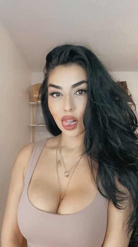 épouse pute onlyfans pornographique érotique img