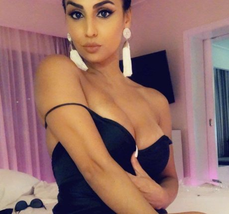 Mynameiszaraaa star du porno sexy img