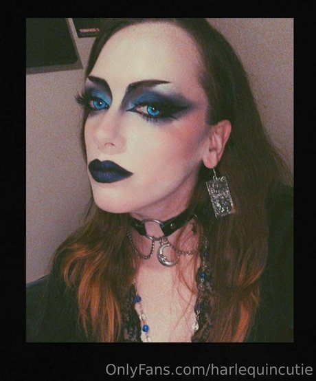 harlequincutie actrice nue galerie