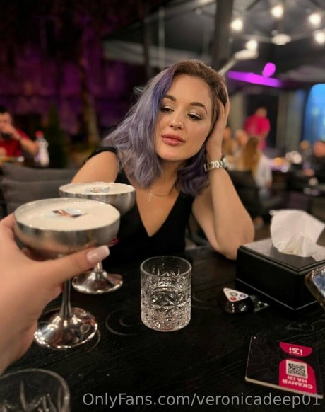 veronicadeep01 étoile nue archive