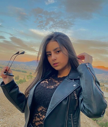 Danahe Vasquez modèles nus galeries