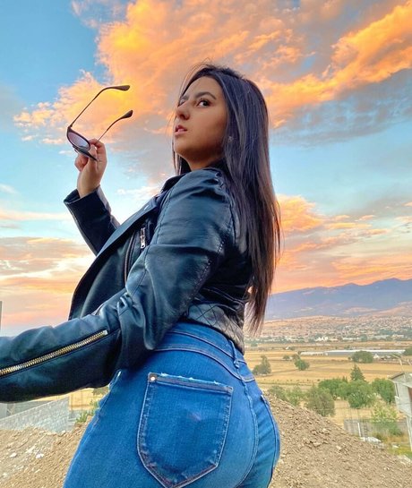 Danahe Vasquez star du sexe img