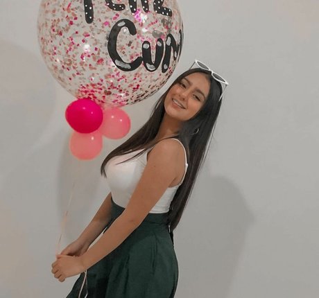 Danahe Vasquez jolie actrice archive