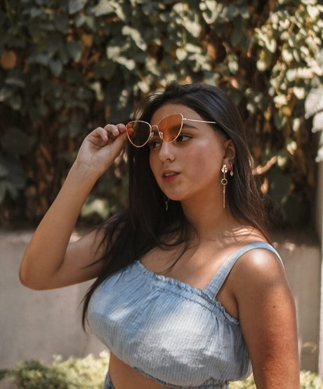 fans asiatiques maigres uniquement haute définition adulte photo