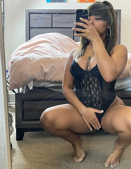 vvkayb modèle érotique galerie