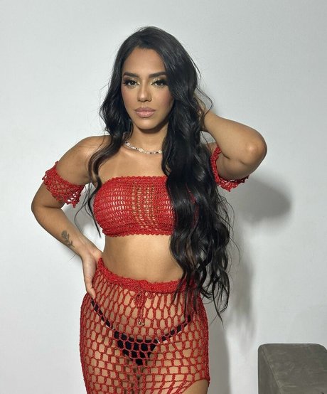 Mariely E Mirella Santos actrice nue des photos