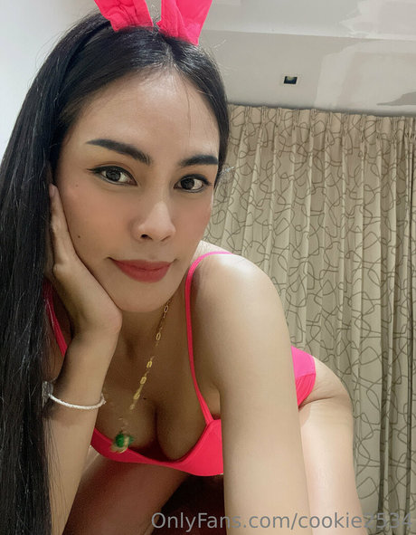 lingerie blanche onlyfans haute qualité parfait photos