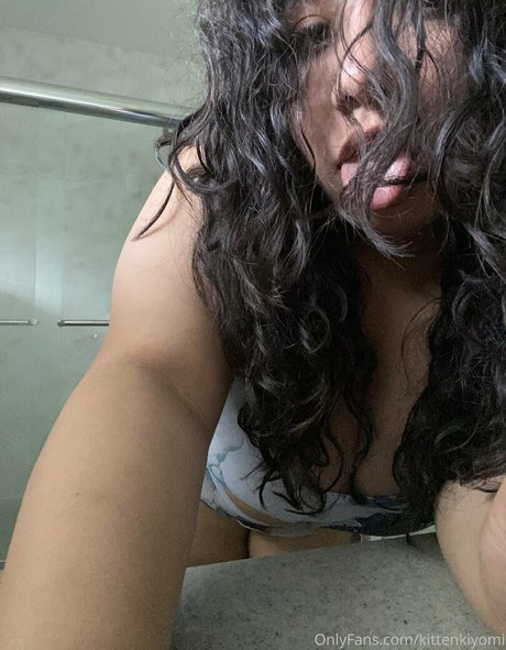 kittenkiyomi actrice exclusive galeries