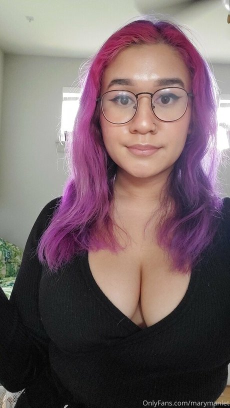 Marymanlet star érotique image