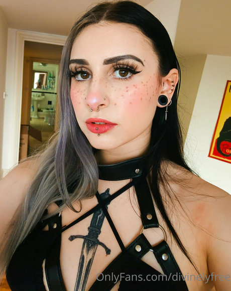 divinelyfree star du porno gratuit collection