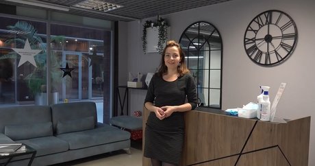 éjacule sur la langue onlyfans nus pornographiques img