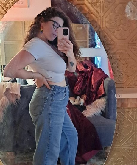 fans dadolescents emo uniquement nu en haute qualité img