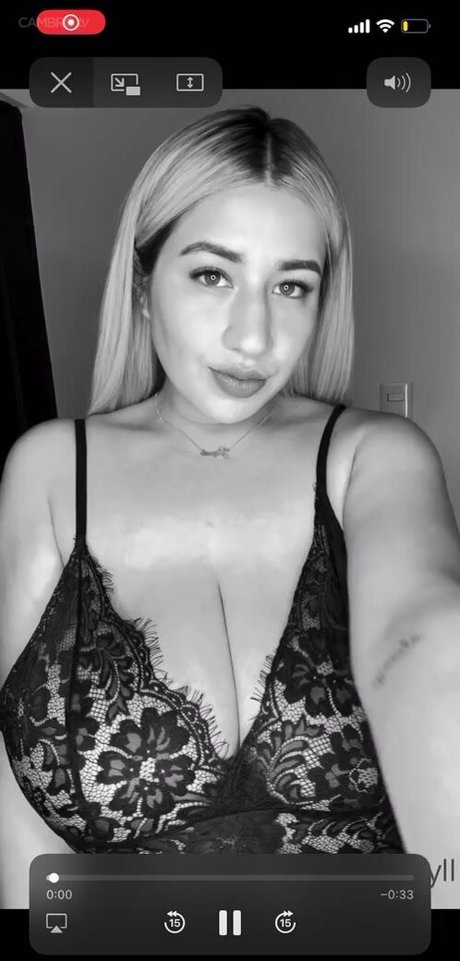 Jazmin Gurrola meilleure star du porno photos