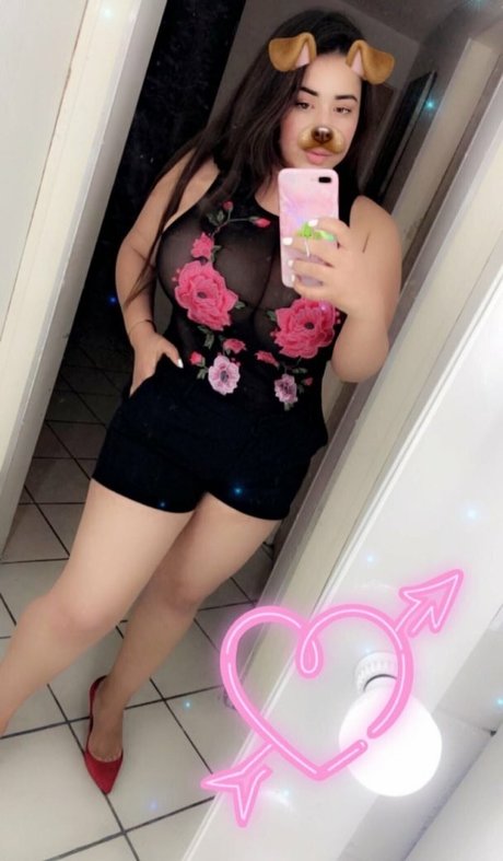 Jazmin Gurrola star du porno de haute qualité image