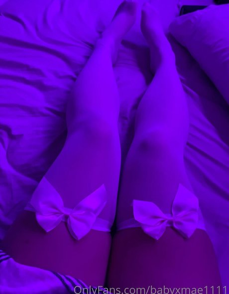 babyxmae1111 star du porno exclusive collection