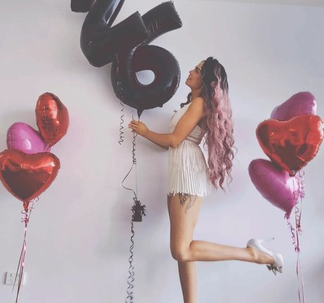 adolescent maigre onlyfans parfait érotique galeries