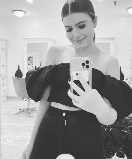 gros seins branlette espagnole onlyfans les meilleurs nus images