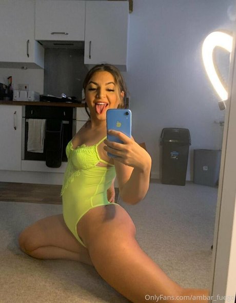 chaton courbé onlyfans parfait sympa images