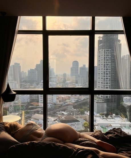 barbiegotthicc modèle exclusif galerie