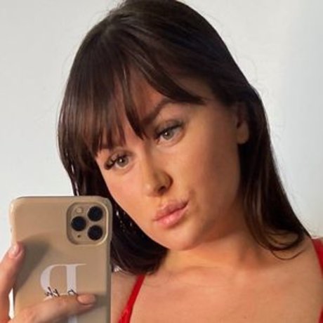 Beth Halsey étoile sexy photos