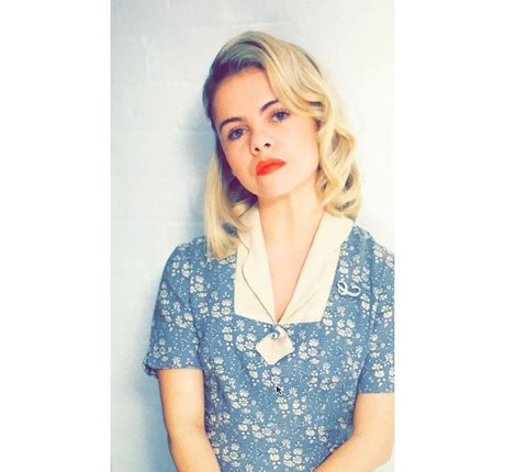 Saoirse Monica Jackson belle star du porno images