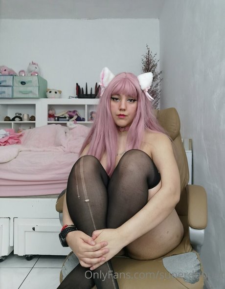 milf aux cheveux noirs onlyfans nu exclusif photo