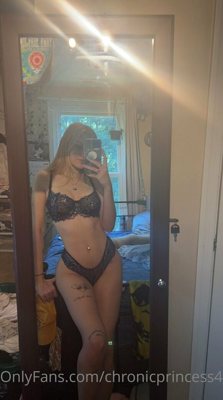 chronicprincess420 étoile exclusive photo