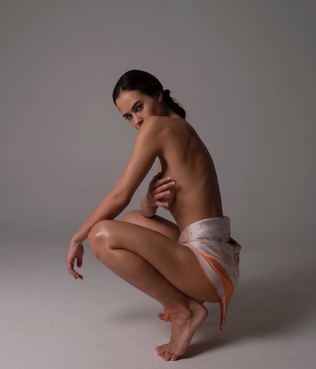 fans de grandes filles uniquement art supérieur galeries