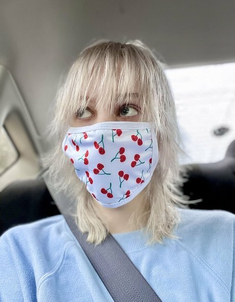 aquaticblonde modèle de haute qualité archive