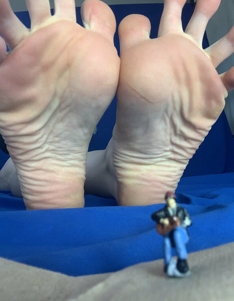 bigbadbee actrice collection