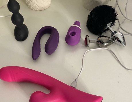 Alice Big Clit actrice de grande qualité galerie