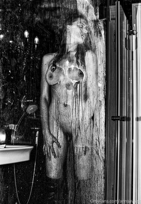 Magdalena Szczepanska haut de star du porno photo