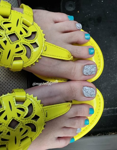 myprettyfeet8free actrice érotique collection