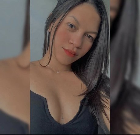 Lahthay star pornographique des photos