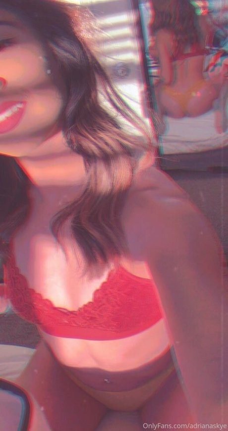 Adriana Skye étoile galeries