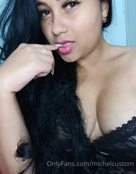 michelcustom actrice adulte galeries