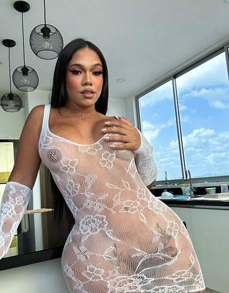 miahcatalinaa modèle magnifique collection